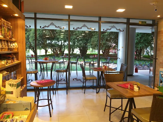 Empório Café com Viagem