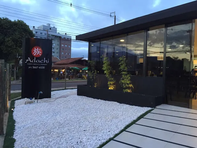 Adachi - Cozinha Oriental e Temakeria