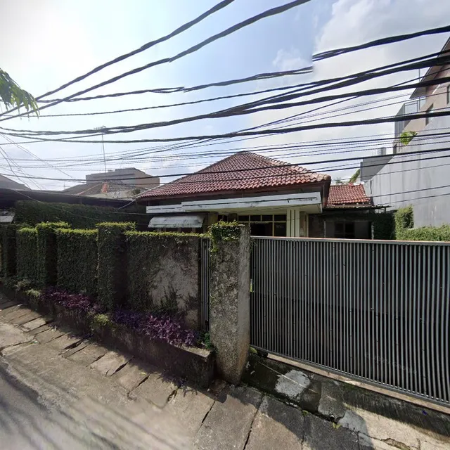 RedDoorz Near Manggarai Station