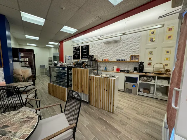 Meet Point Patisserie