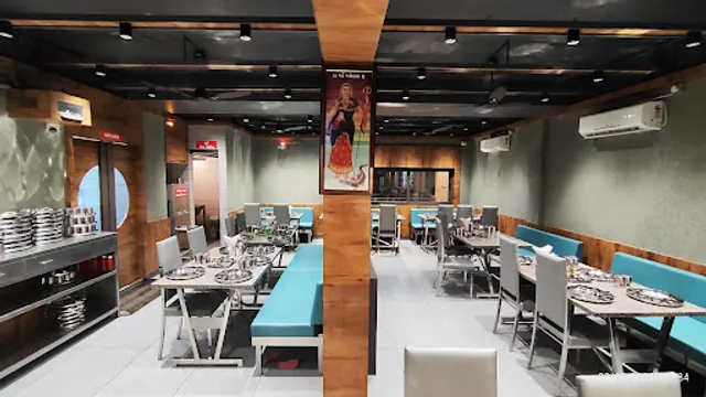 PATEL RESTAURANT DINING HALL- Best Dining Restaurant in Junagadh | Kathiyawadi thali in Junagadh | Gujarati Thali