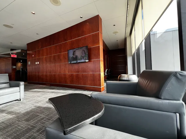 American Airlines Admirals Club