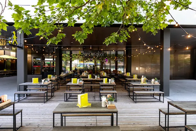 HANS IM GLÜCK - SPREITENBACH Shoppi Tivoli