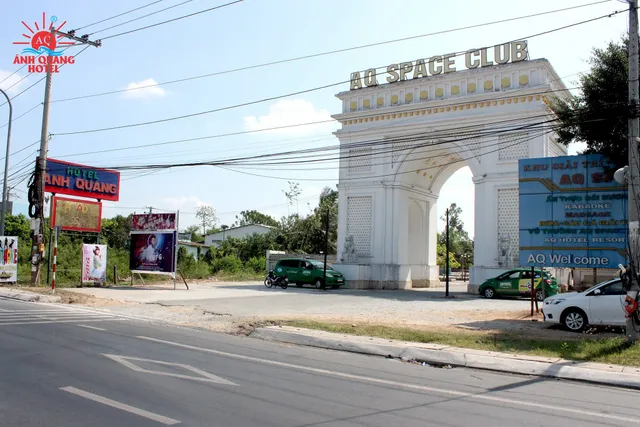 Khách Sạn Ánh Quang