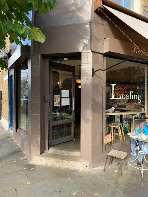 Loafing Cafe