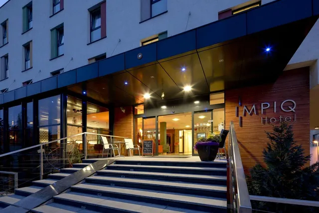 IMPIQ Hotel