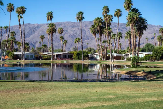 Roadrunner Golf & Country Club