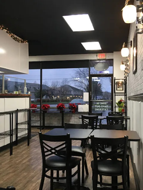 Avanti Pizzeria, Trattoria and Market