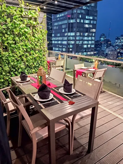 BENARAS HEIGHTS, Fiery Tandoor & Rooftop Bar, Indian Restaurant & Bar