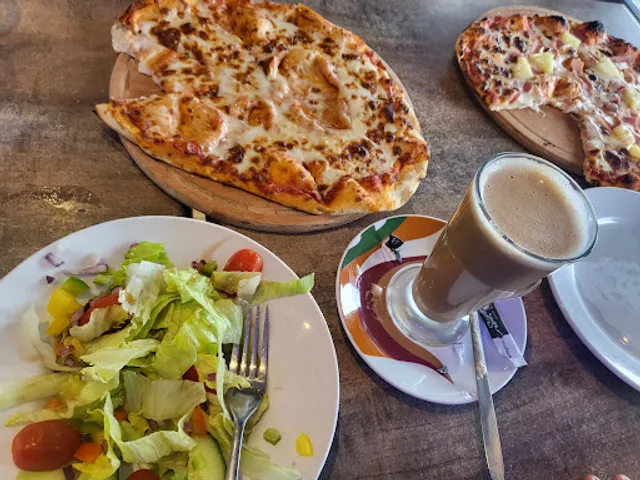 THE ANCHOR SWANSEA MARINA