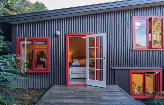 The Lookout Peel Forest - Boutique Holiday Home