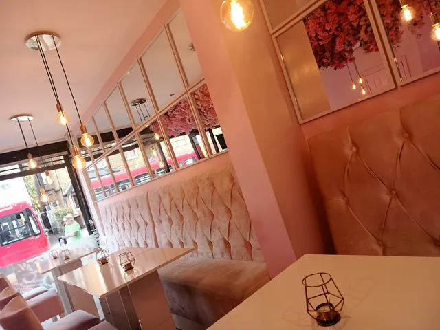 Shathy's Crush & Cafe