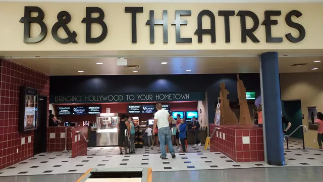 B&B Theatres Emporia Flinthills 8 Cinema