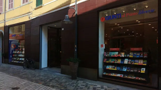 Giunti al Punto Librerie