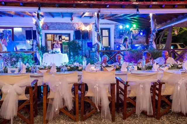 Linarakia Restaurant Λιναράκια Stamatis family