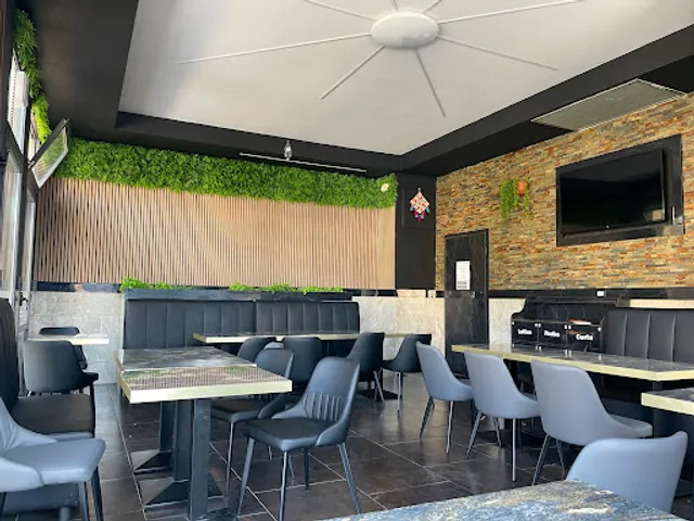 Markaz - Istanbul Kebap & Pizza