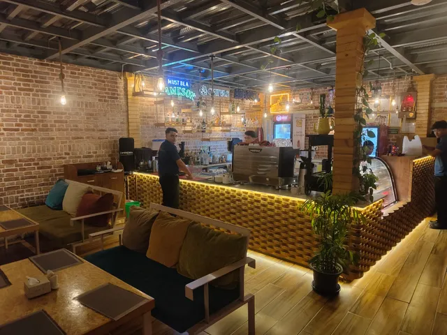 Pauwa Garden Restaurant