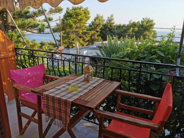 Studios and Apartments Mary