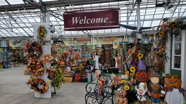 Heinz Brothers Greenhouse Garden Center