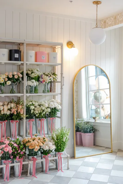 Flower Bar Co. Midway