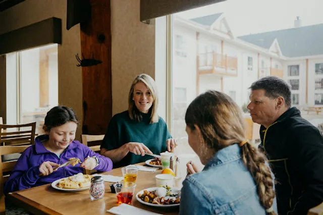 Summit Grill Valemount