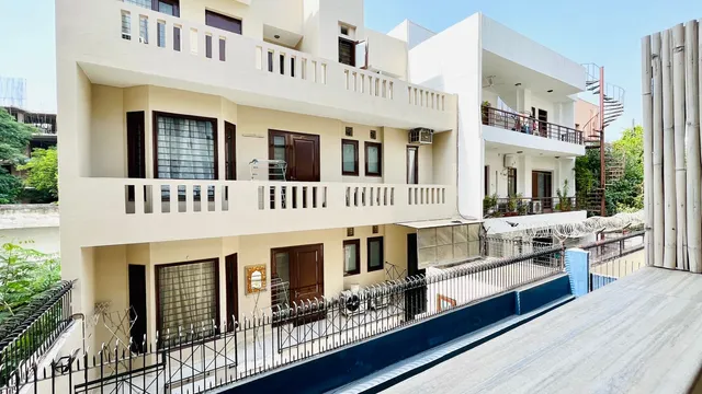 Ivory Service Apartments Gurgaon