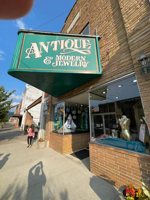 Antique & Modern Jewelry