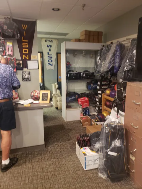 Pro-Am Bowling & Trophy Sales