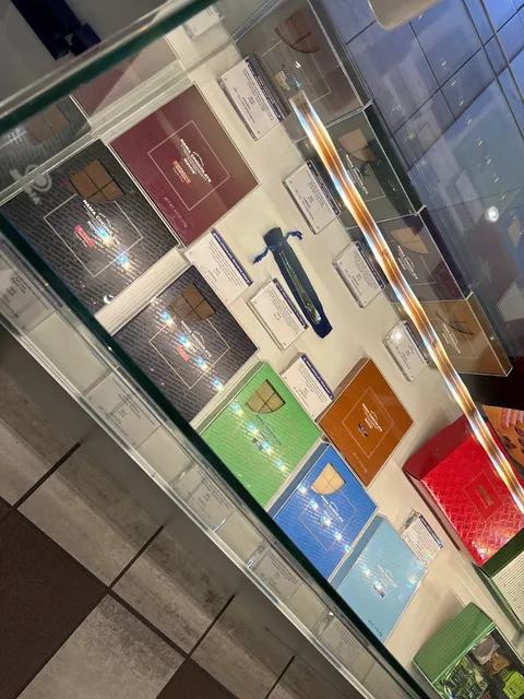 ROYCE' Chocolate at Alderwood Mall