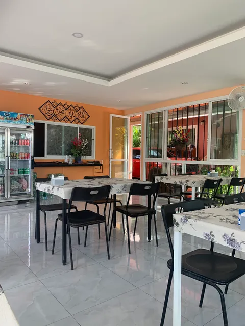 Taj Mahal Indian Restaurant