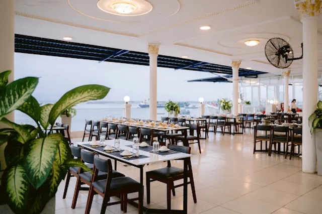 Lam Duong Restaurant