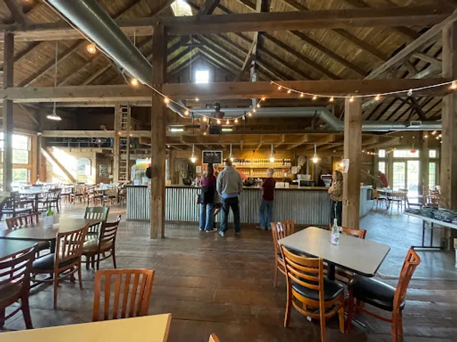 Hartford Hill Winery