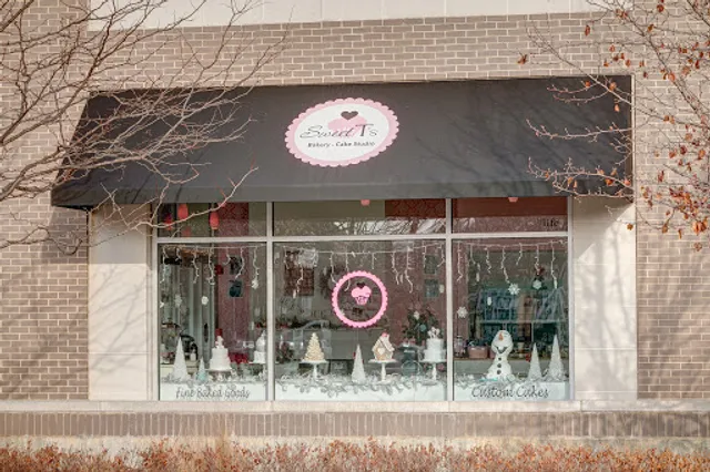Sweet T's Bakery & Cake Studio