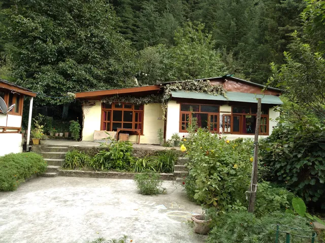 Thakur Cottage Homestay