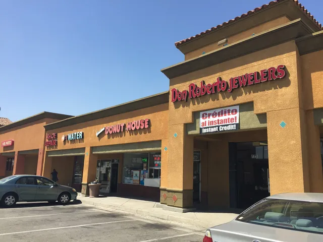 Don Roberto Jewelers