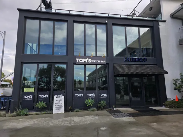 Tom's Watch Bar - Inglewood