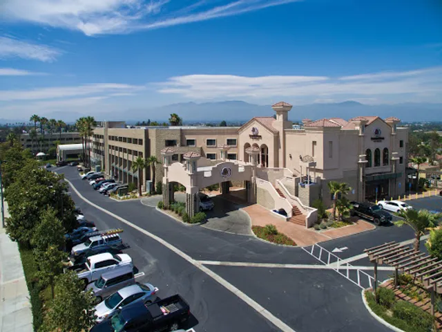 DoubleTree by Hilton Hotel Los Angeles - Rosemead