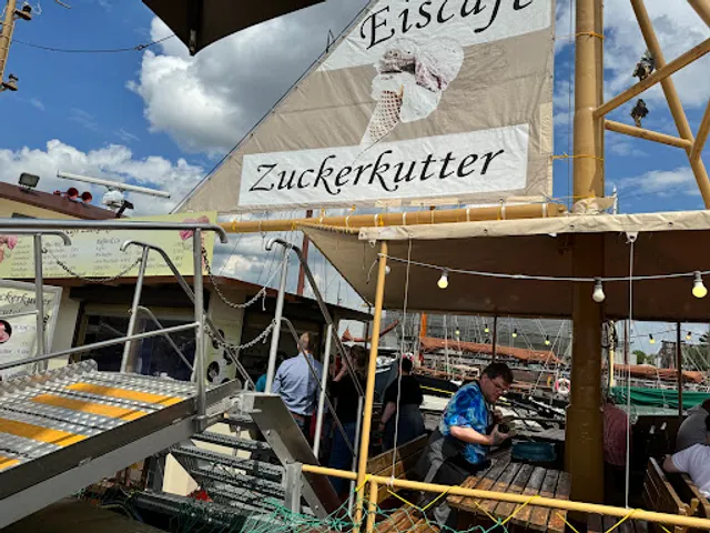 Eiscafe Zuckerkutter / Bremerhaven