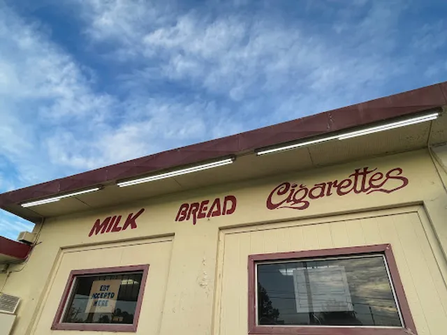 Kings' Drive In Grocery