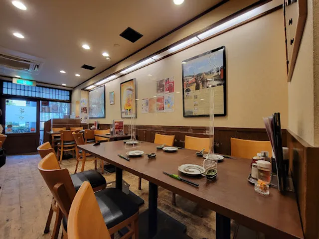 chinese restaurant 華や 緑地公園店