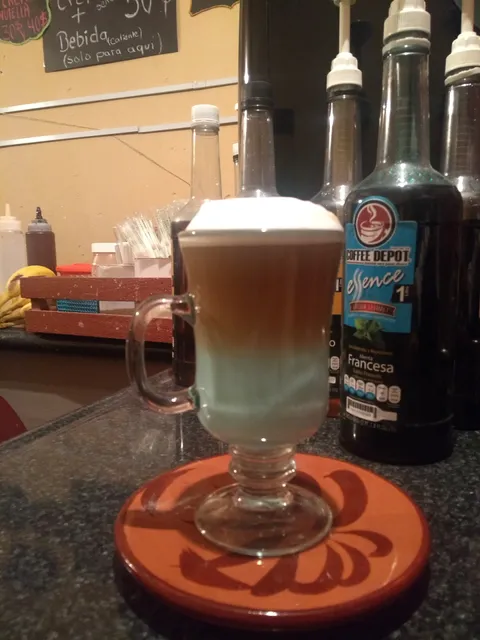 El cafecito, café crepas y mas