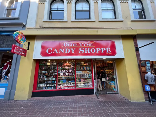Olde Tyme Candy Shoppe Victoria
