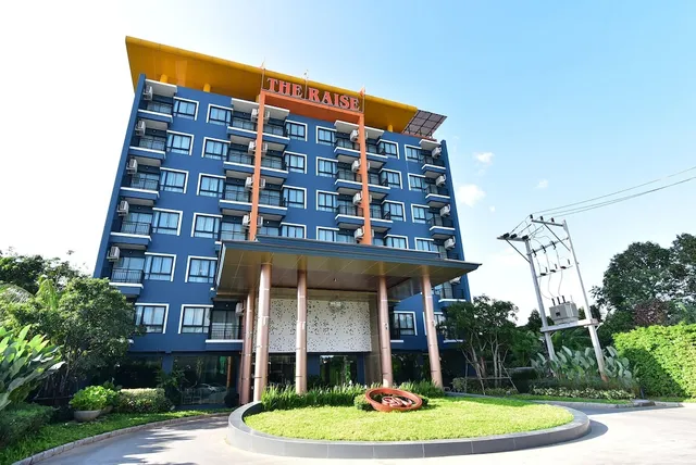 The Raise Hotel Hatyai