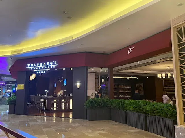 Wolfgang’s Steakhouse by Wolfgang Zwiener