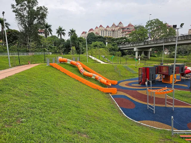 Central Park @ IOI Resort City