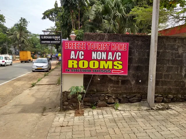 Breeze Tourist Home, aluva