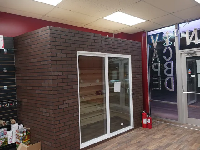 Greeneville smoke & vape LLC