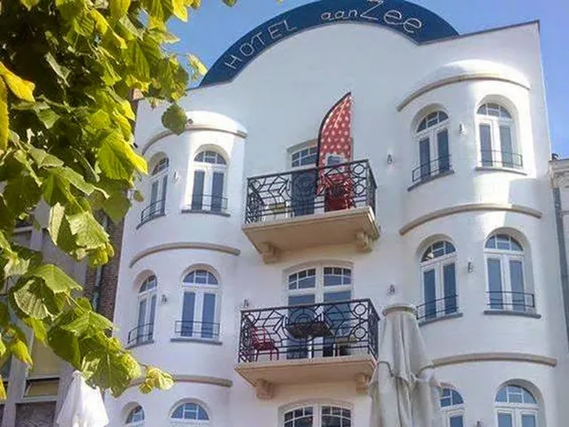 Hotel Tea Room Conceptstore aan Zee