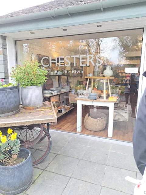 Chesters By The River