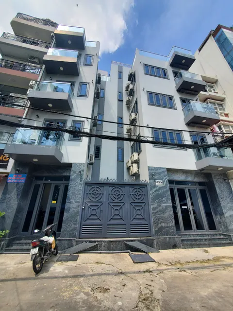 Brand New Cozy Home by Livinginn